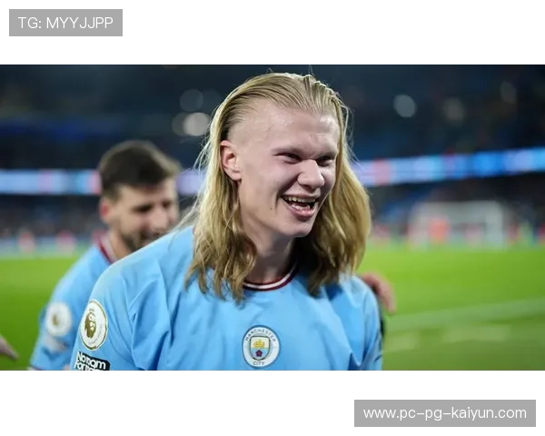 哈兰德强突后膝射门,挪威前场高效收割机会 哈兰德强突后膝射门,挪威前场高效收割机会